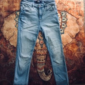 Hollister High Rise Super Skinny Jeans